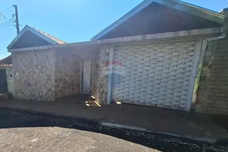 Casa com 3 Quartos à venda, 77m² no Jardim Santa Júlia III, Araraquara