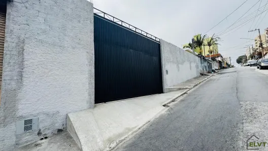 Galpão/Depósito/Armazém com 11 Quartos à venda, 1000m² no Vila Amália (Zona Norte), São Paulo
