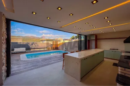 Casa com 3 Quartos à venda, 135m² no Jardim Estância Brasil, Atibaia