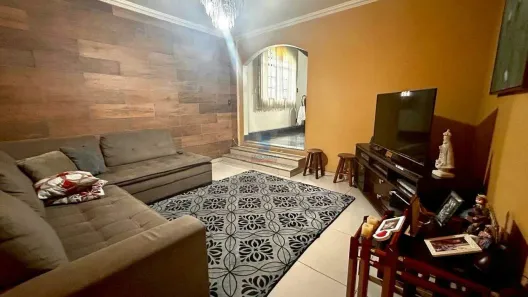 Casa com 4 Quartos à venda, 158m² no Linda Vista, Contagem