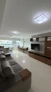 Apartamento com 3 Quartos para alugar, 115m² no Centro, Balneário Camboriú