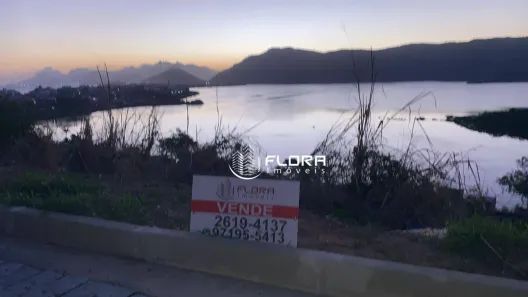 Lote/Terreno à venda, 360m² no Camboinhas, Niterói