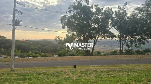 Lote/Terreno à venda, 680m² no Loteamento Residencial Vale do Canaã, Marília