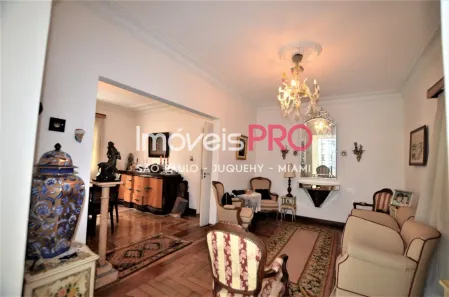 Casa com 5 Quartos à venda, 380m² no Jardim Paulista, São Paulo