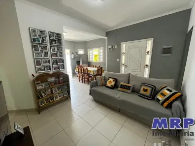Sobrado com 4 Quartos à venda, 238m² no Sapé, Ubatuba