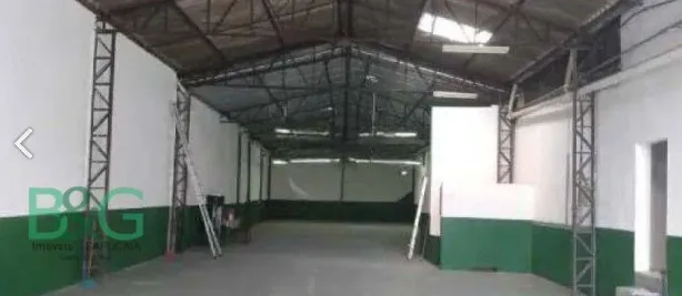 Galpão/Depósito/Armazém à venda, 798m² no Vila Brasílio Machado, São Paulo