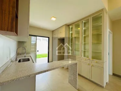 Casa com 2 Quartos à venda, 70m² no Recanto Tropical, Cascavel