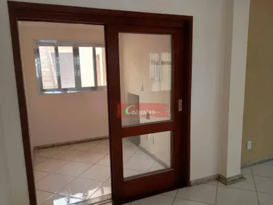 Sobrado com 3 Quartos para venda ou aluguel, 208m² no Vila Galvão, Guarulhos