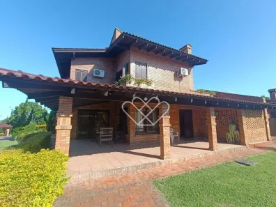 Casa de Condomínio com 3 Quartos para alugar, 370m² no Mato Alto, Gravataí