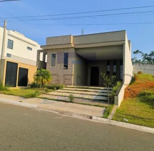 Casa de Condomínio com 3 Quartos à venda, 209m² no Cézar de Souza, Mogi das Cruzes
