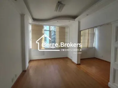 Apartamento com 2 Quartos para alugar, 83m² no Copacabana, Rio de Janeiro