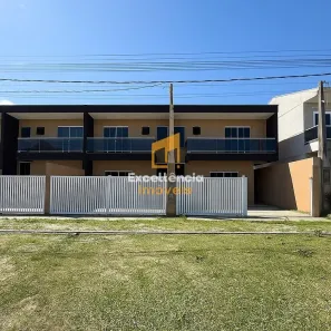 Sobrado com 2 Quartos à venda, 74m² no Bom Retiro, Matinhos