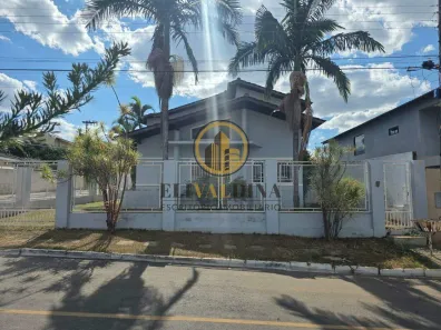 Casa de Condomínio com 5 Quartos à venda, 350m² no Condomínio Império dos Nobres, Brasília