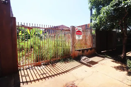 Lote/Terreno à venda, 251m² no Califórnia, Londrina