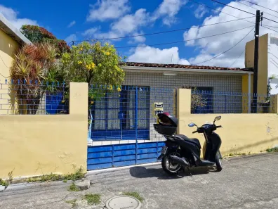Casa com 3 Quartos à venda, 344m² no Prado, Maceió