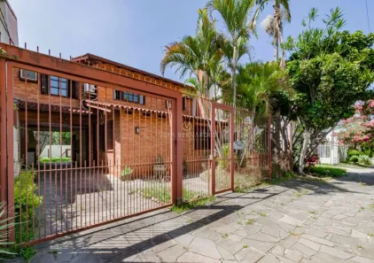 Casa com 3 Quartos à venda, 185m² no Ipanema, Porto Alegre