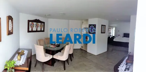 Sobrado com 5 Quartos à venda, 350m² no Instituto de Previdência, São Paulo