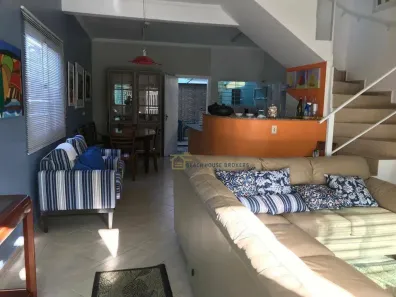 Casa de Condomínio com 3 Quartos para venda ou aluguel, 139m² no Bairro de Juquehy, São Sebastião