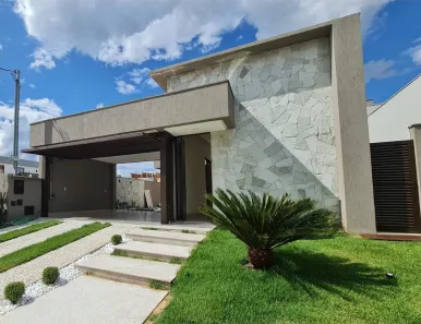Casa de Condomínio com 3 Quartos à venda, 162m² no Jardins Bolonha, Senador Canedo