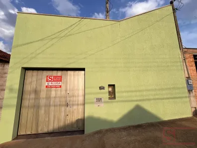 Casa com 2 Quartos para alugar, 69m² no Vila São João, Limeira