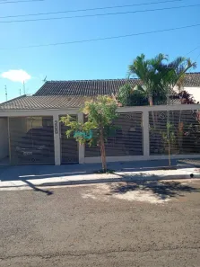 Casa com 3 Quartos à venda, 99m² no Heimtal, Londrina
