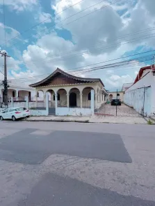 Casa com 4 Quartos para alugar, 180m² no Japiim, Manaus