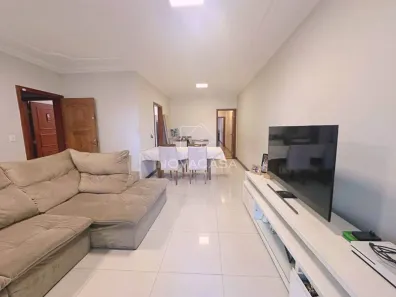 Casa com 3 Quartos à venda, 212m² no São João Batista (Venda Nova), Belo Horizonte