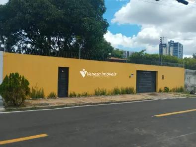 Casa com 3 Quartos à venda, 455m² no Horto, Teresina