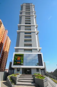 Apartamento com 2 Quartos para alugar, 71m² no Centro, Foz do Iguaçu