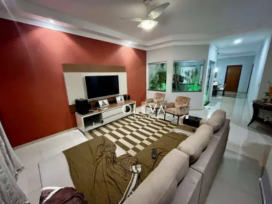 Casa com 3 Quartos à venda, 216m² no Jardim São Marco, São José do Rio Preto