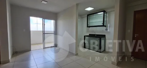 Apartamento com 2 Quartos para alugar, 58m² no Loteamento Portal do Vale II, Uberlândia