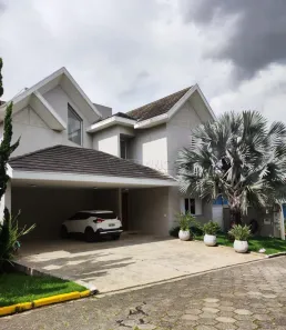 Casa de Condomínio com 4 Quartos à venda, 430m² no Vila Zezé, Jacareí