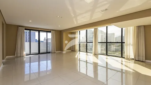 Apartamento com 3 Quartos para alugar, 162m² no Ahú, Curitiba