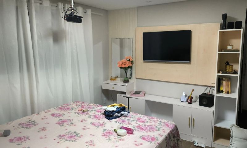 Apartamento com 2 quartos — Sagrada Família, Belo Horizonte