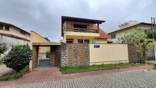 Casa com 4 Quartos à venda, 283m² no Mata da Praia, Vitória
