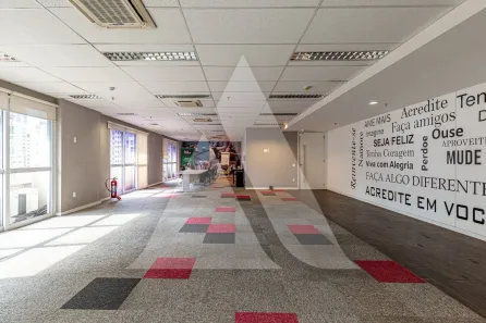 Sala Comercial para alugar, 636m² no Jardim Paulista, São Paulo