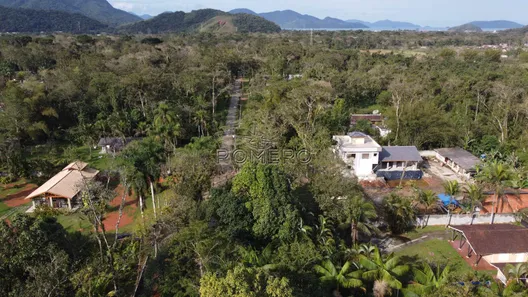 Lote/Terreno à venda, 975m² no Maranduba, Ubatuba