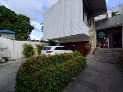 Casa com 6 Quartos à venda, 330m² no Hipódromo, Recife