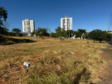 Lote/Terreno à venda, 770m² no Bosque dos Buritis, Uberlândia