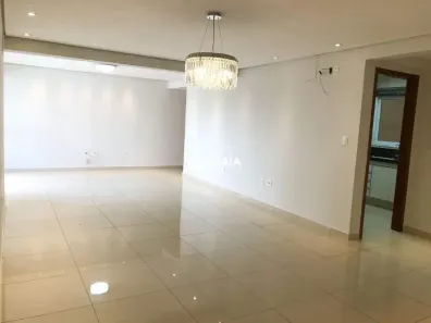 Apartamento com 4 Quartos à venda, 157m² no São Benedito, Uberaba