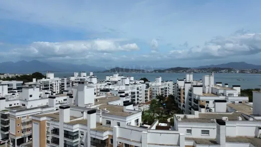 Apartamento com 3 Quartos à venda, 76m² no Abraão, Florianópolis
