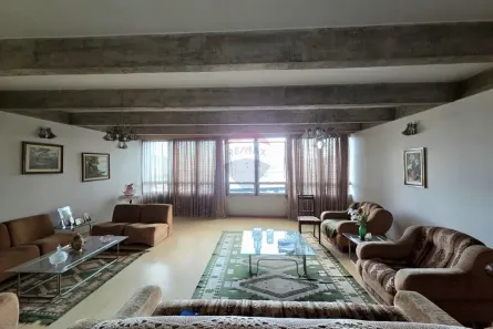 Sobrado com 3 Quartos para alugar, 315m² no Centro, Bragança Paulista