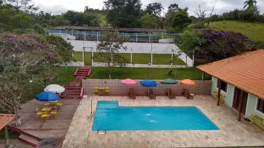 Fazenda/Sítio com 4 Quartos à venda, 40000m² no Veraneio Irajá, Jacareí