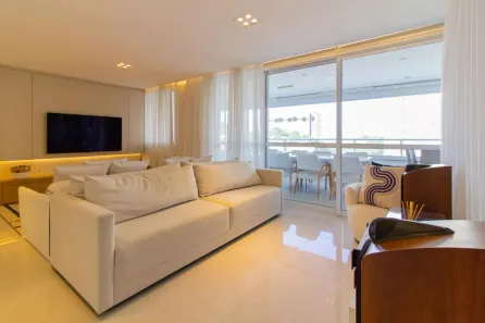 Apartamento com 3 Quartos à venda, 174m² no Vila Romana, São Paulo