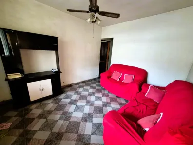 Casa com 3 Quartos à venda, 200m² no Realengo, Rio de Janeiro