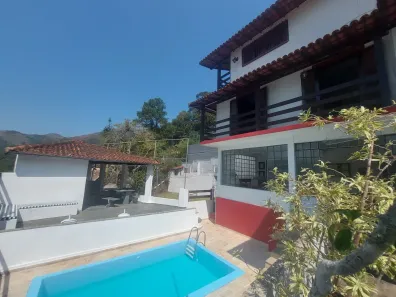 Casa com 4 Quartos à venda, 368m² no Retiro, Petrópolis