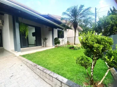 Casa com 4 Quartos à venda, 194m² no Jardim Maluche, Brusque