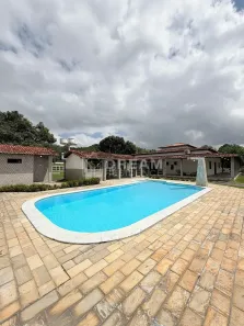 Fazenda/Sítio com 4 Quartos à venda, 700m² no Centro, Moreno