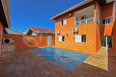 Casa com 4 Quartos à venda, 227m² no Jardim Beira-Mar, Peruíbe