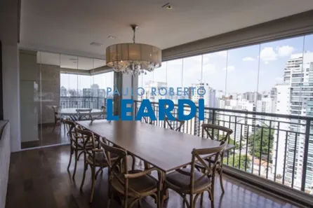 Apartamento com 3 Quartos à venda, 259m² no Brooklin Paulista, São Paulo